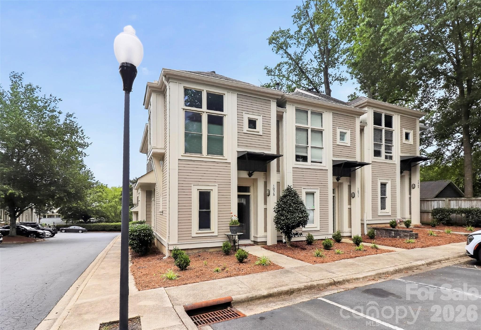 1073 Park West Drive