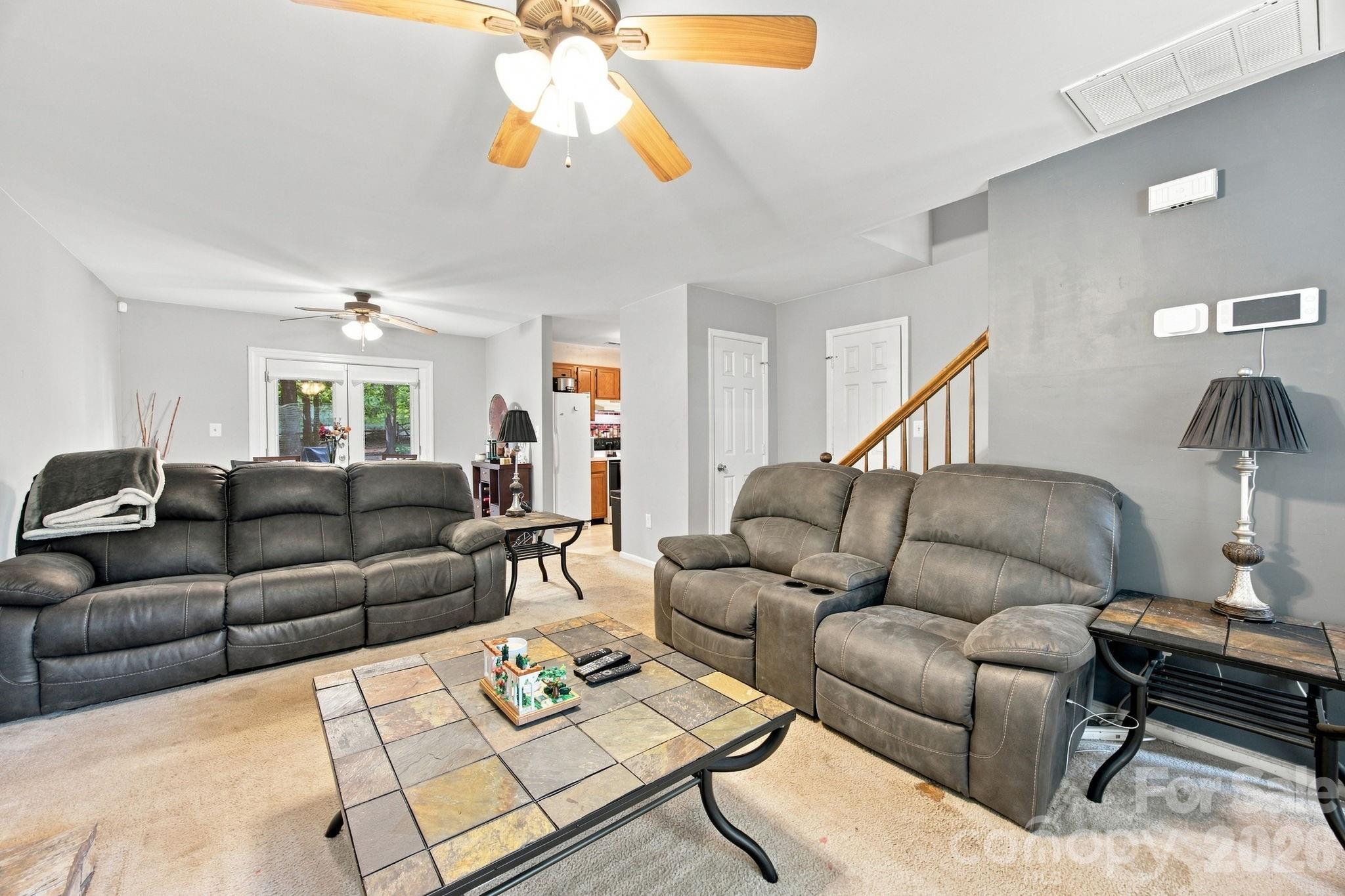 5512 River Falls Drive 16