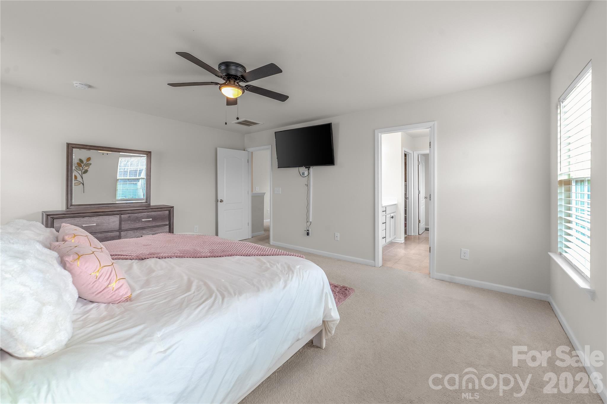 521 Silers Bald Drive