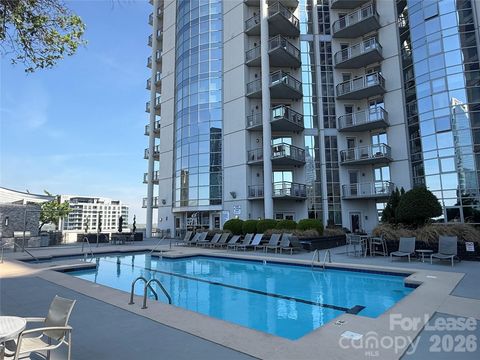 Photo of 333 W Trade Street #1710, Charlotte, NC 28202 (MLS # 4383783)