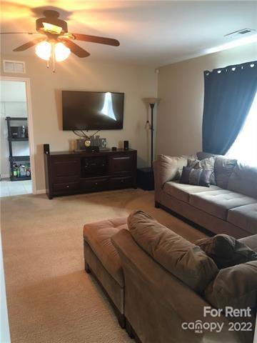 University commons - Residential Lease