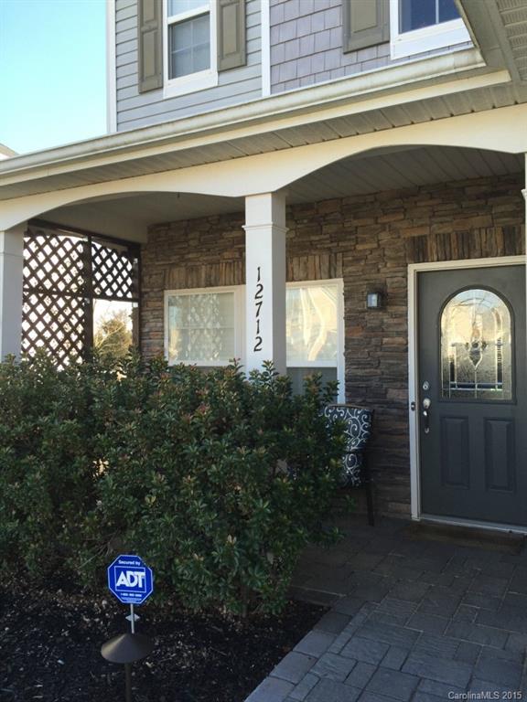 Hamilton Lakes - Residential Lease