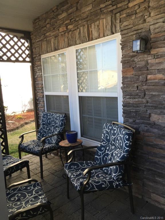 Hamilton Lakes - Residential Lease