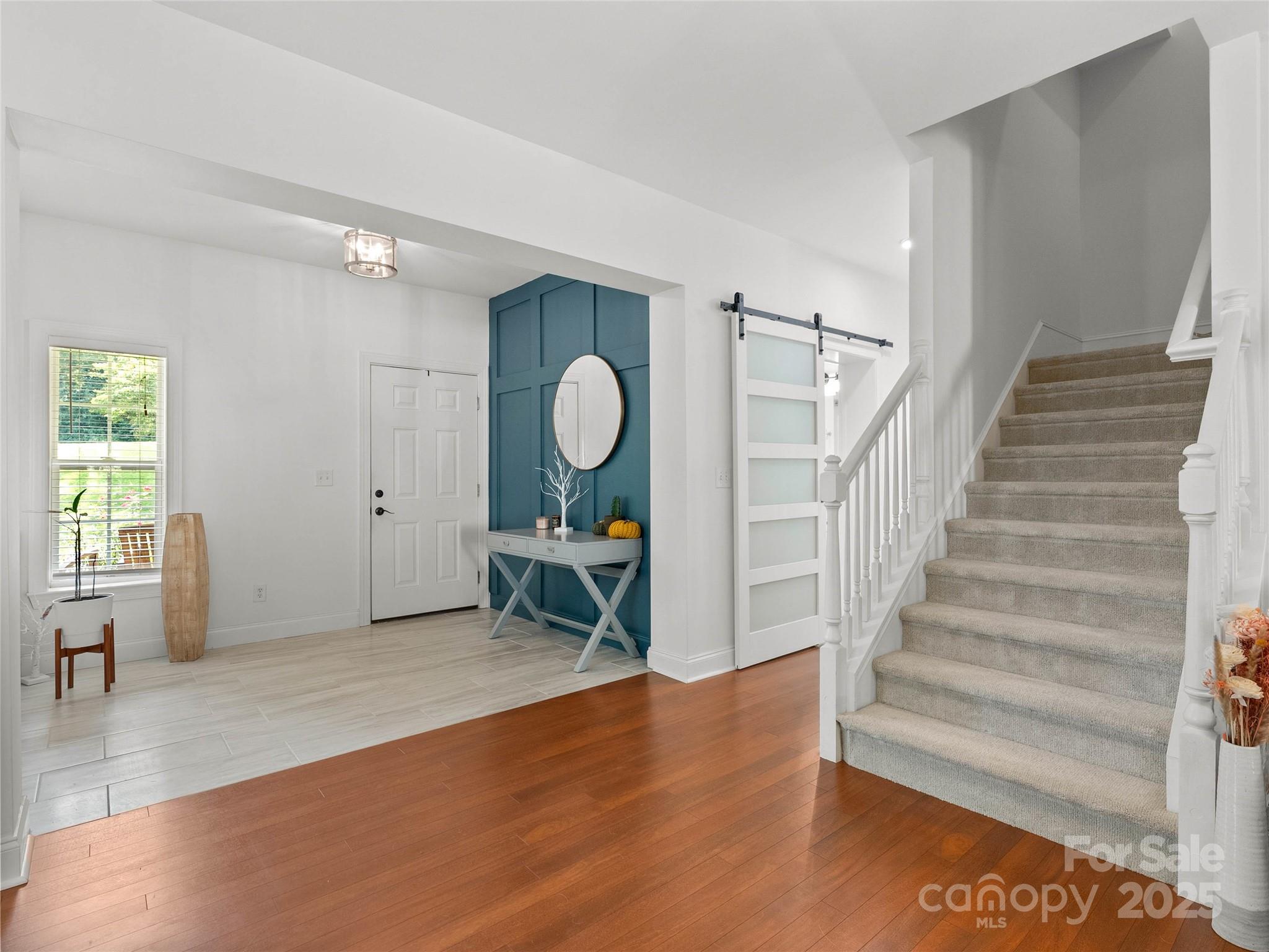 Lynnbrook - Residential