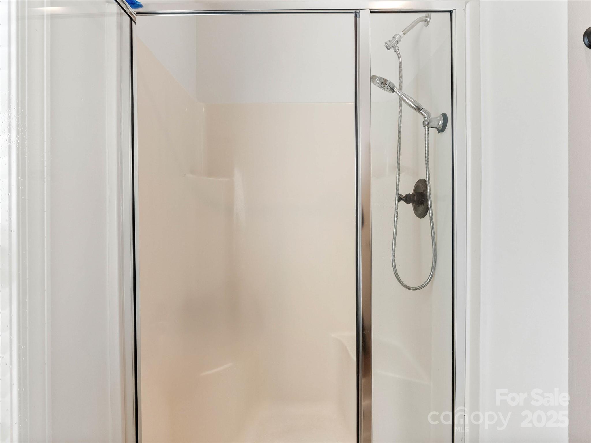 Lynnbrook - Residential