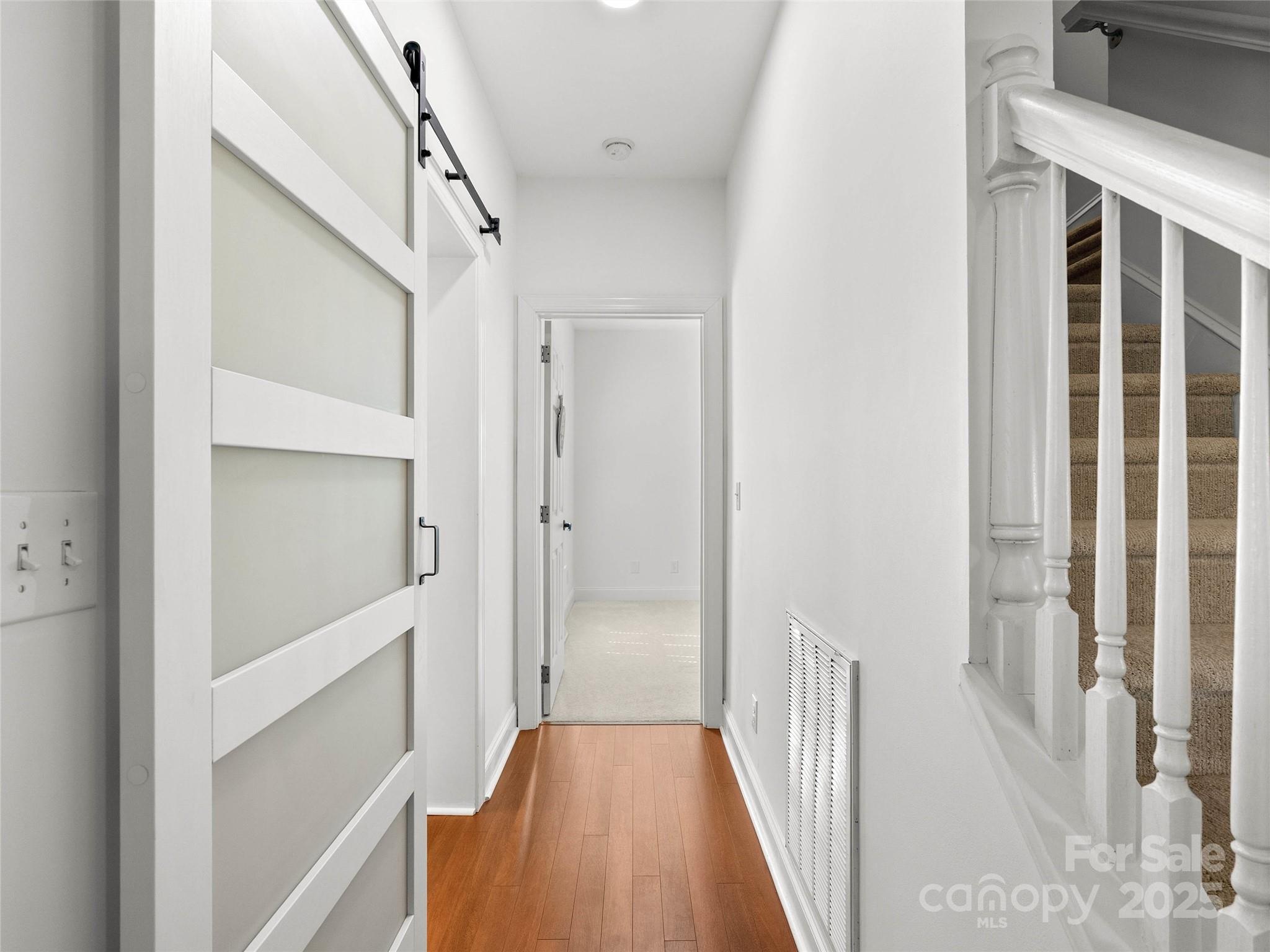 Lynnbrook - Residential