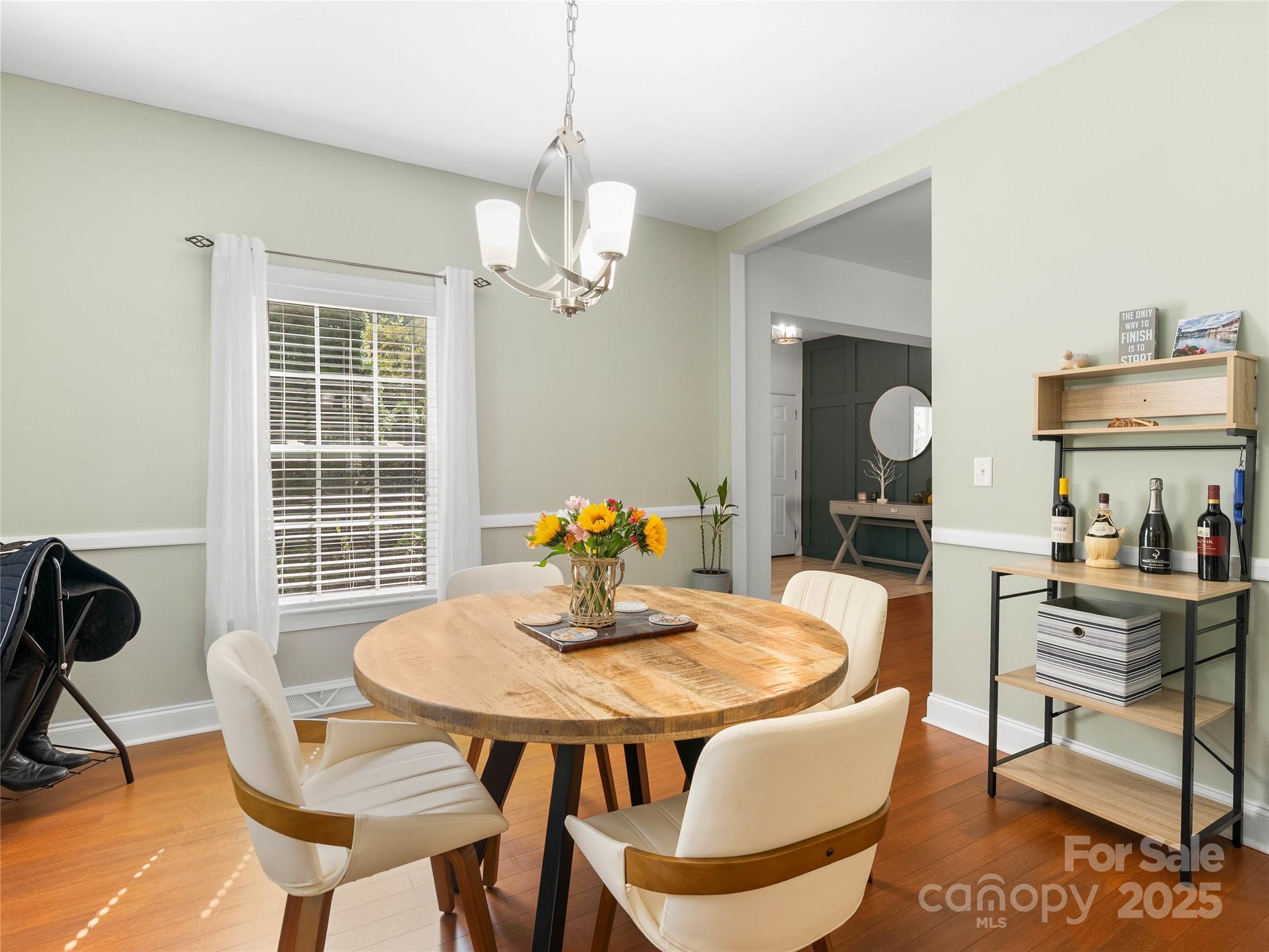 Lynnbrook - Residential