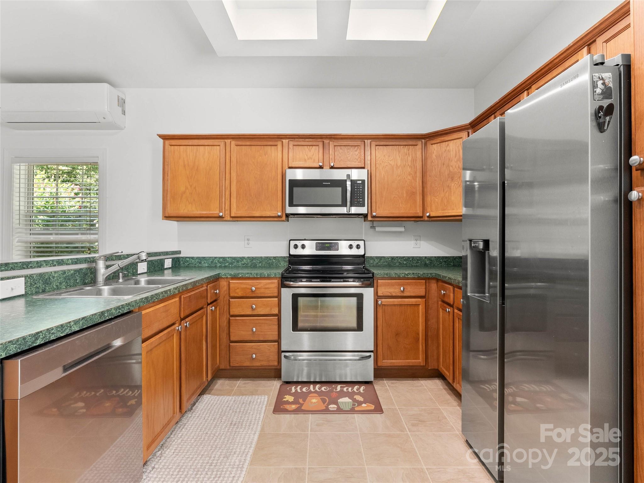 Lynnbrook - Residential