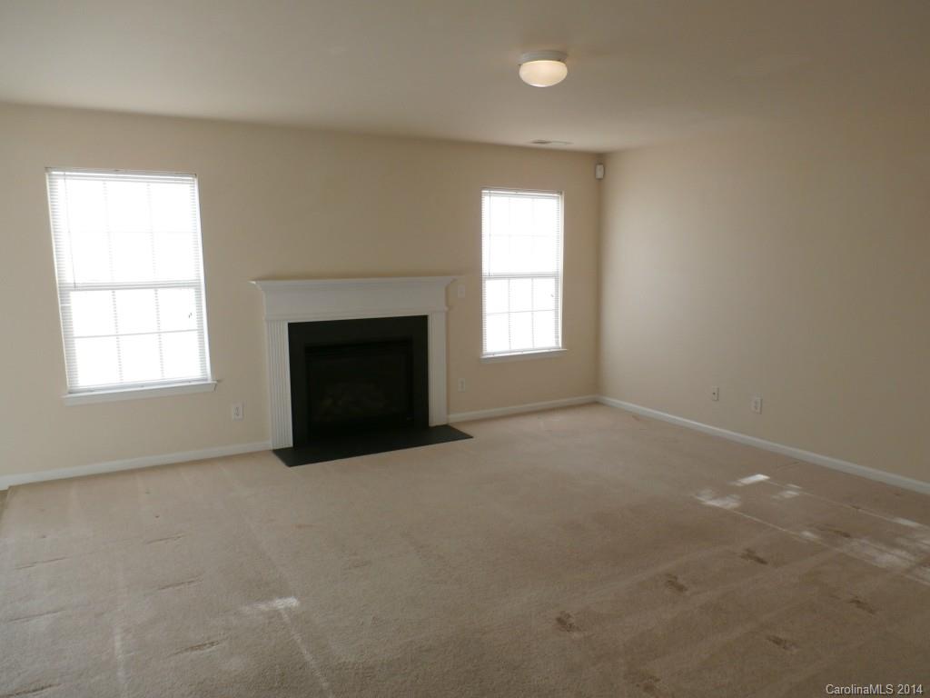 Moss Creek Village - Residential