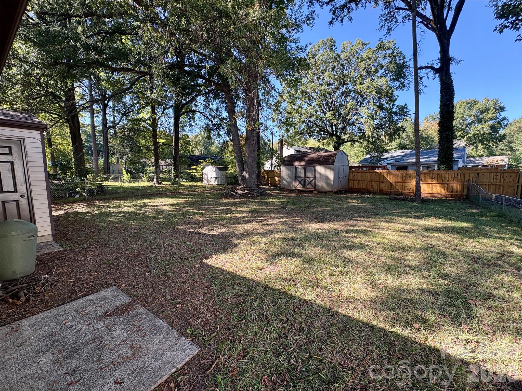 5915 Sunset Chase Lane