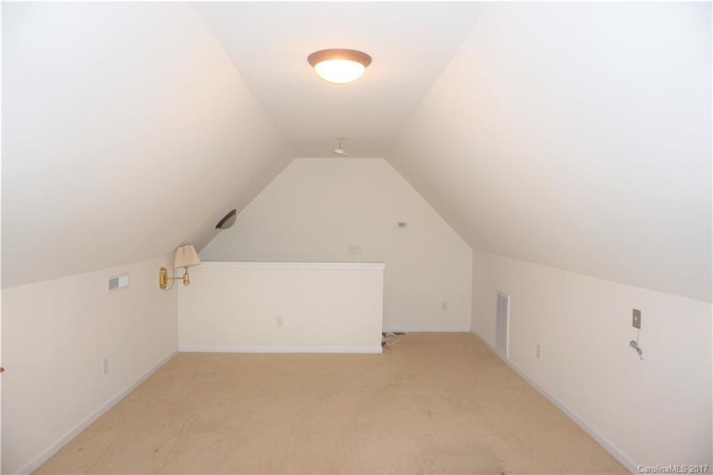 Highland Creek - Residential