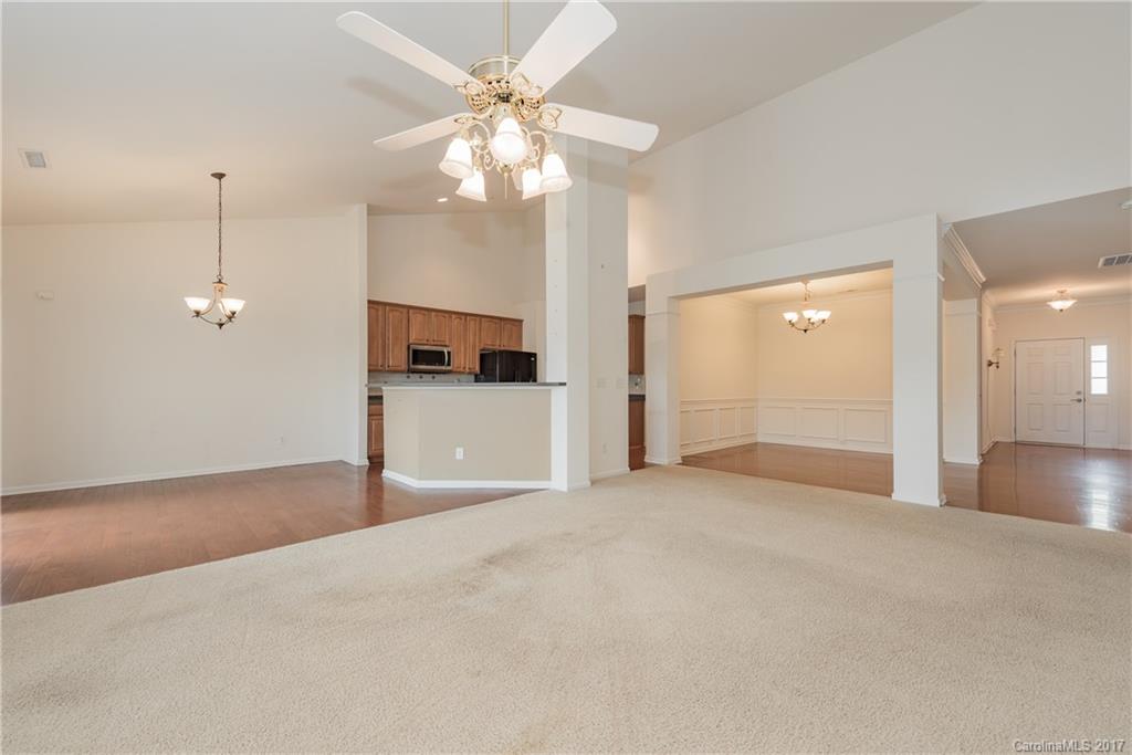 Highland Creek - Residential