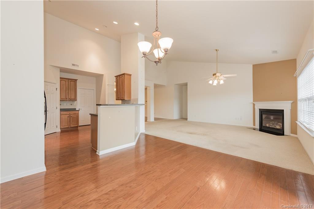 Highland Creek - Residential