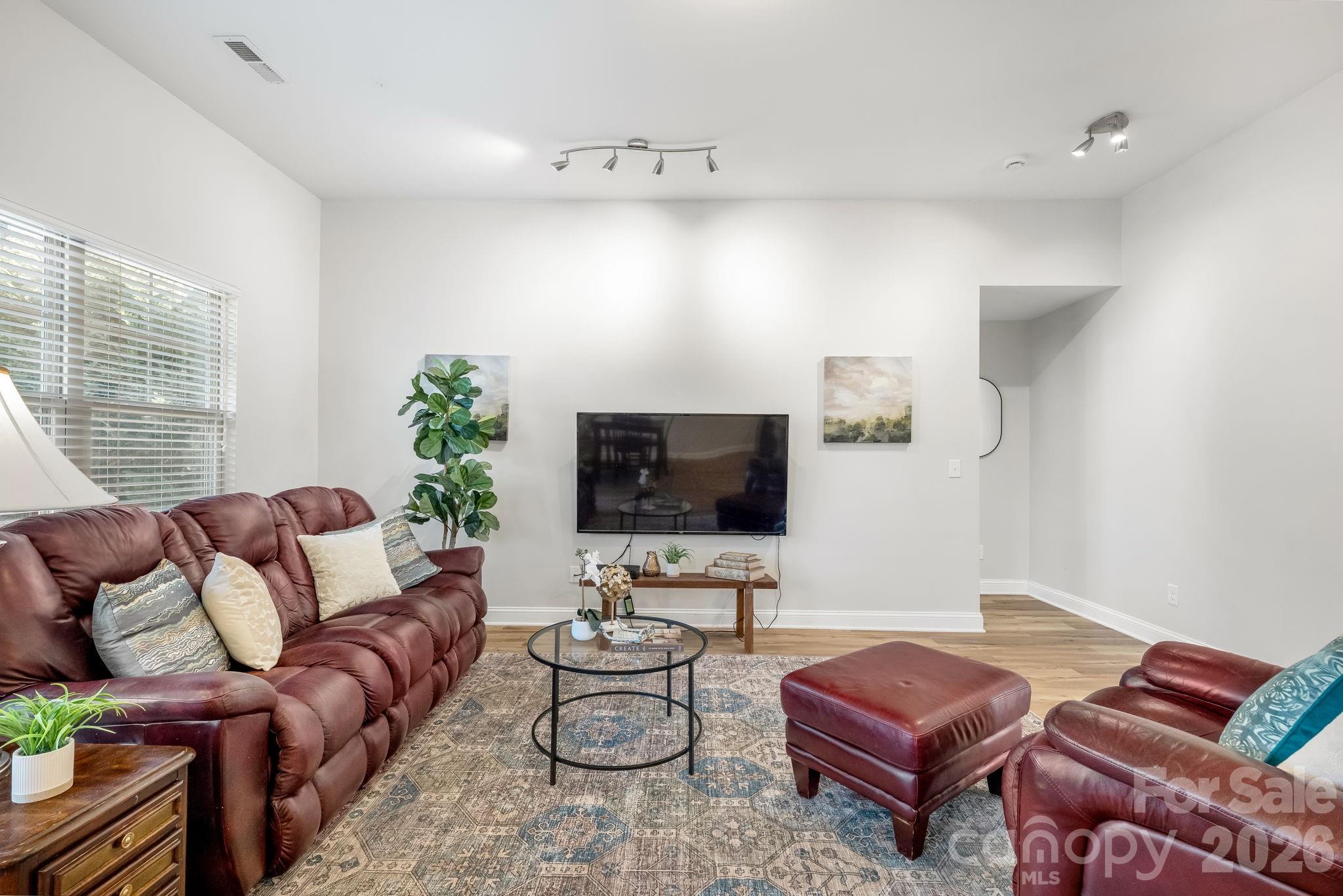 Mckee Ridge - Residential