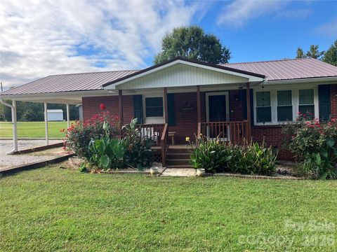 Photo of 741 Mangum School Road, Pageland, SC 29728 (MLS # 4347595)