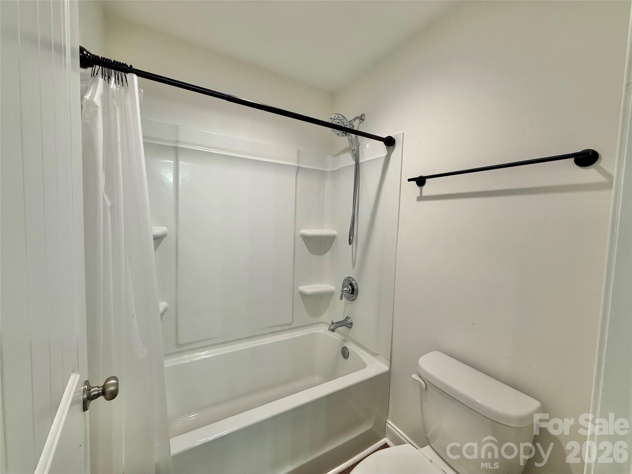 Lathans Pond - Residential