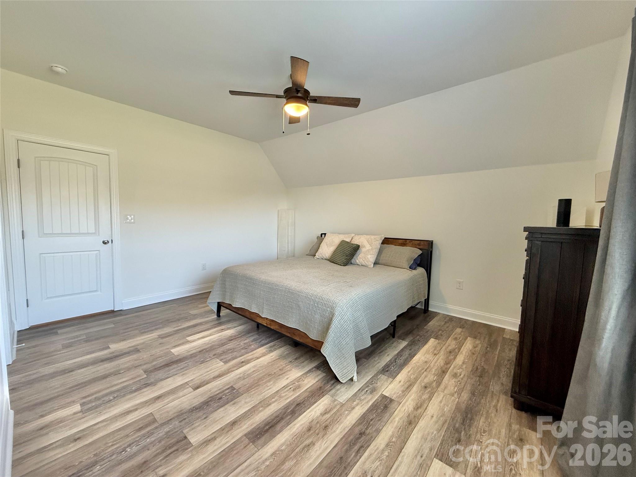 Lathans Pond - Residential