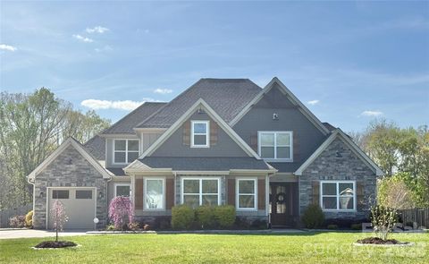 Photo of 5110 Pond Bluff Drive, Monroe, NC 28112 (MLS # 4359364)