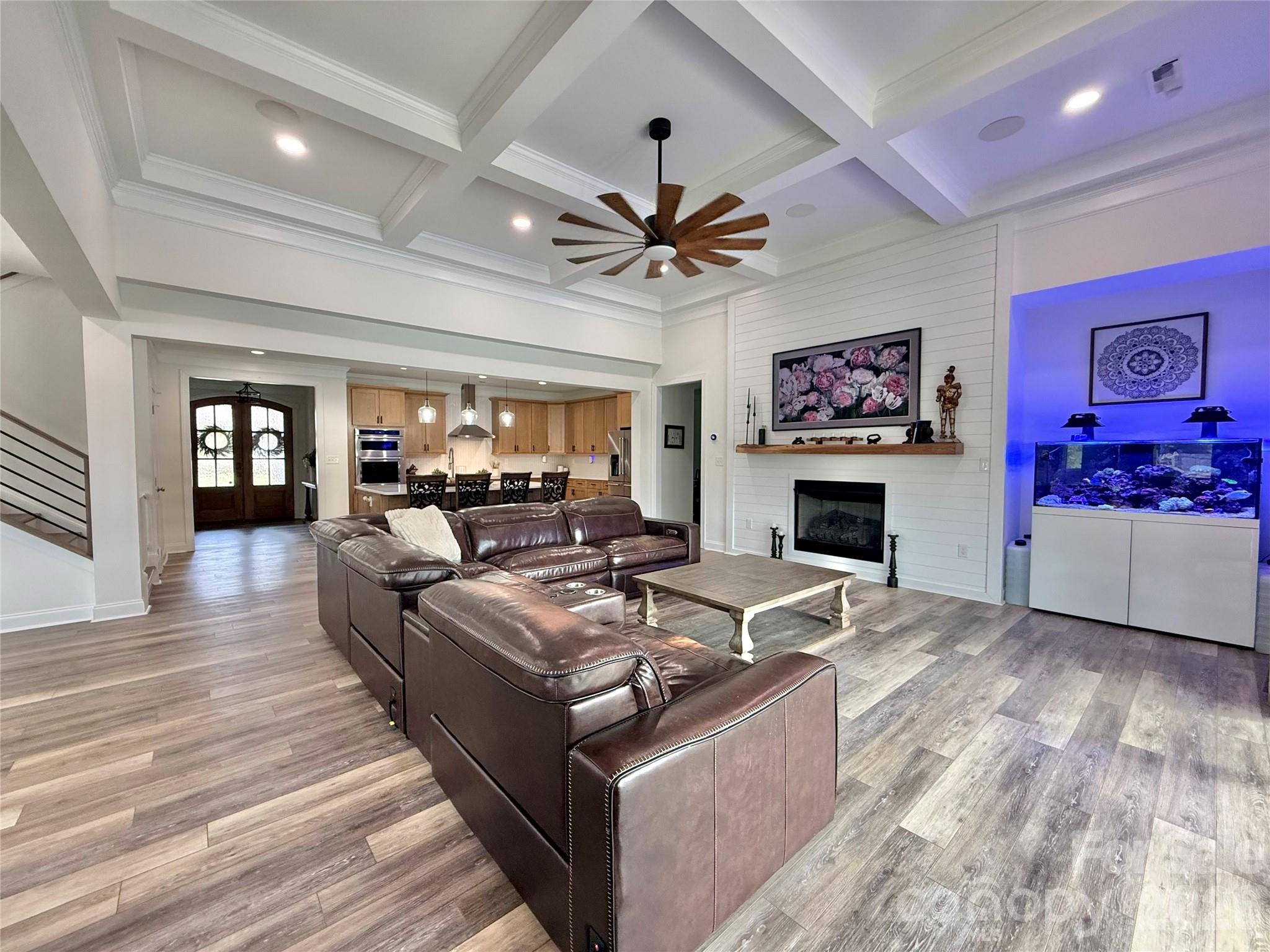 Lathans Pond - Residential