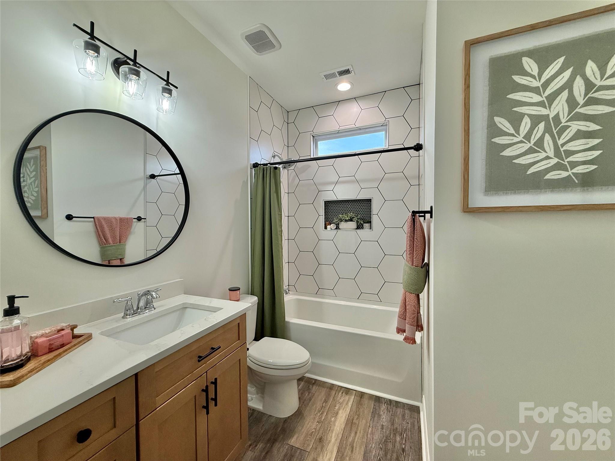 Lathans Pond - Residential