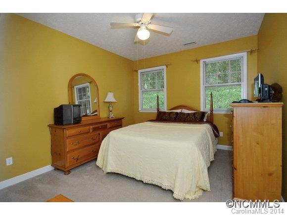 Mills Pointe - Residential