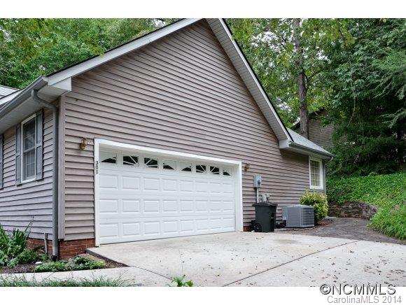 Mills Pointe - Residential