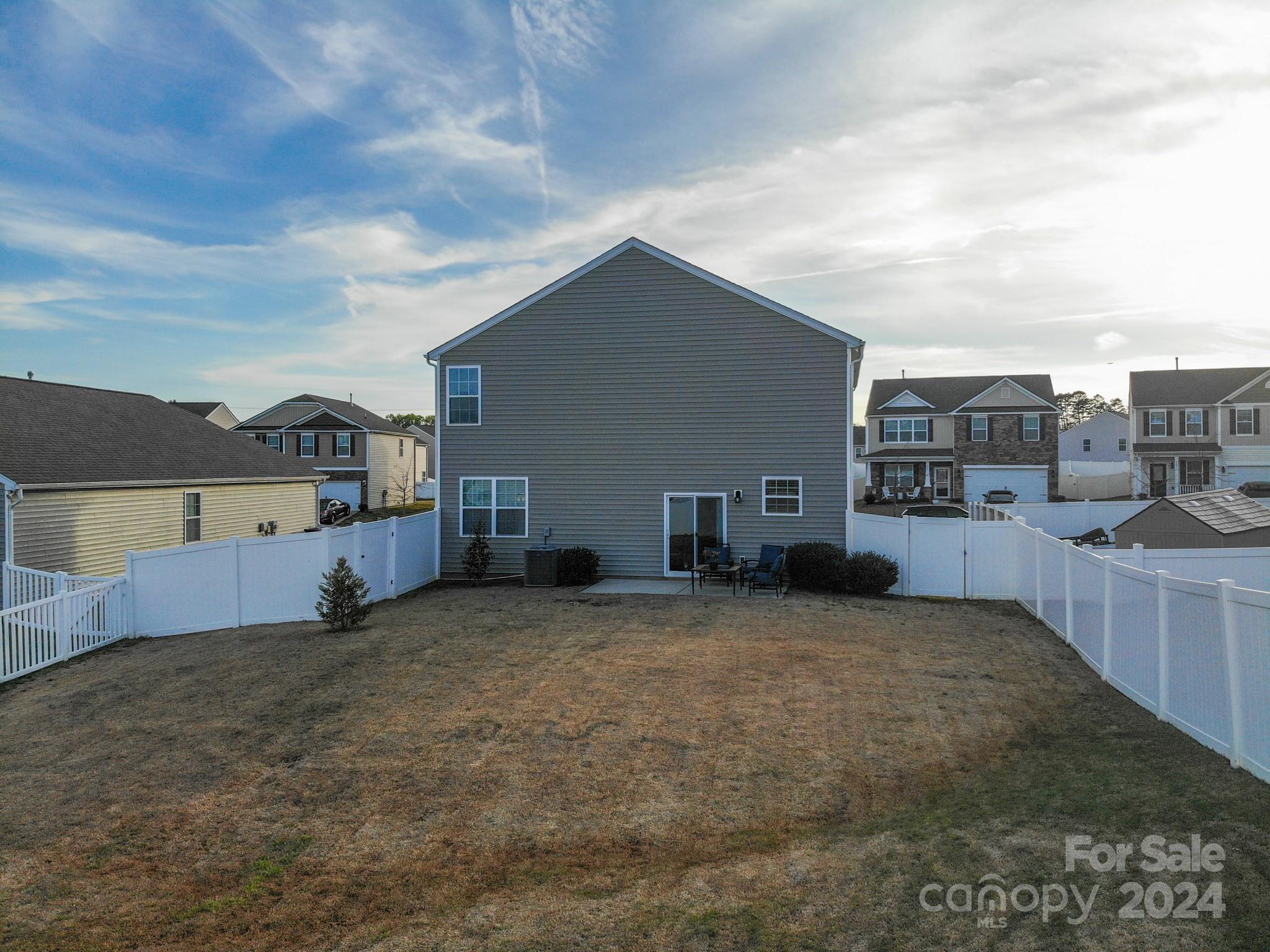 Sutton Farms - Residential