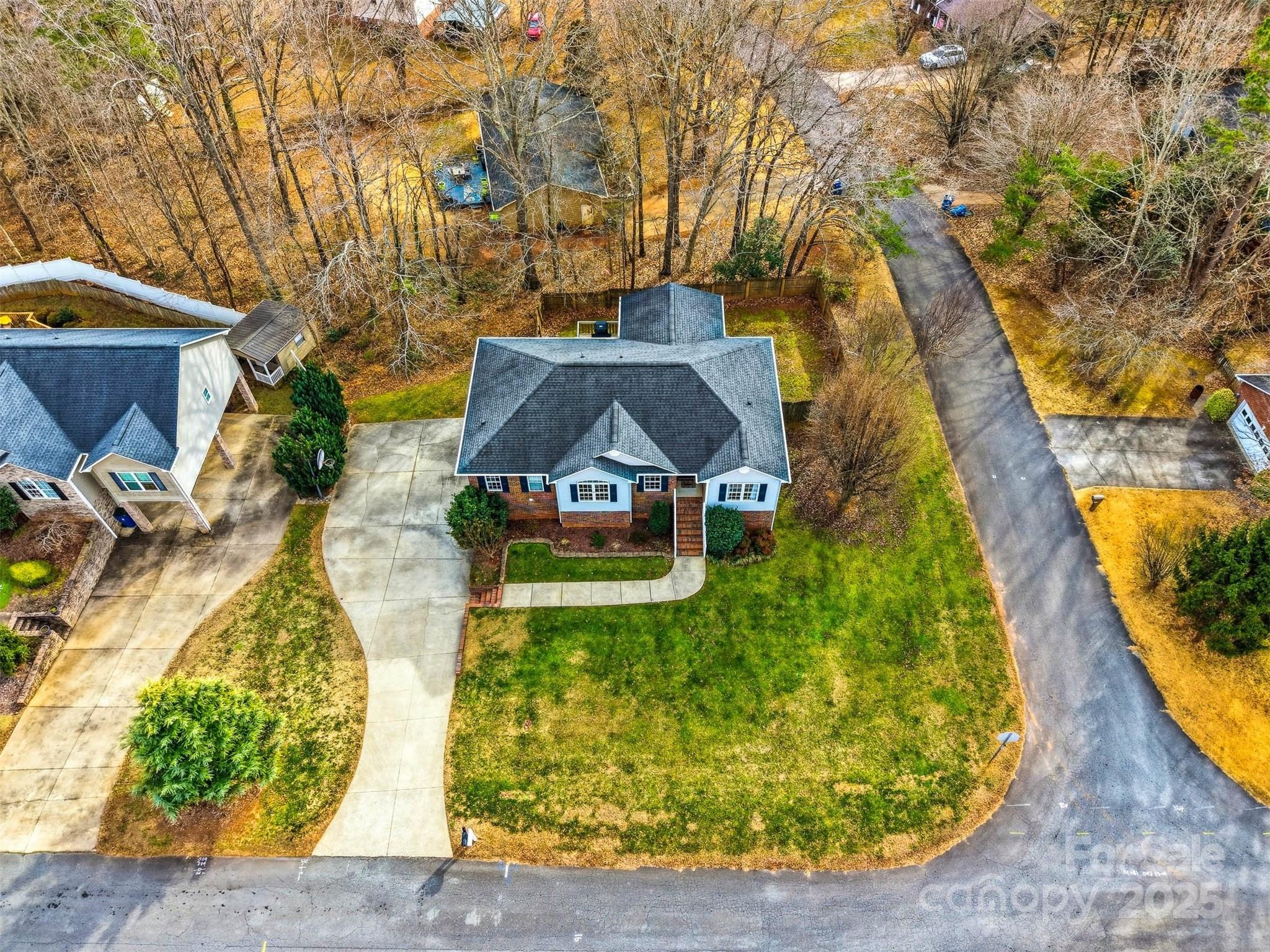 3392 Overbrook Drive