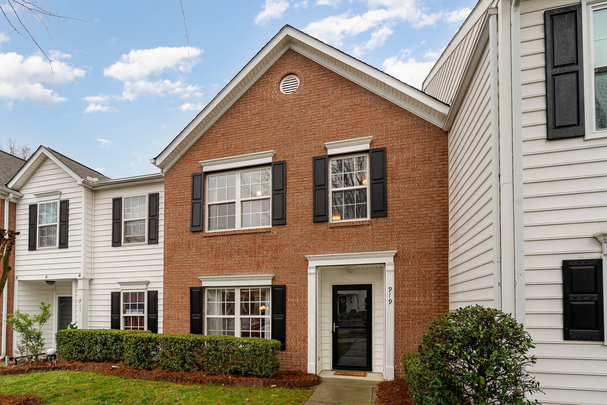 Sheffield Pointe - Residential