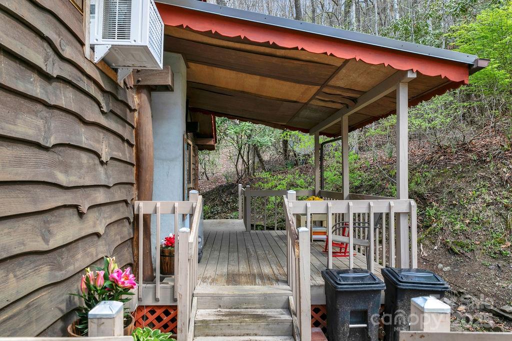 159 Willow Lane
