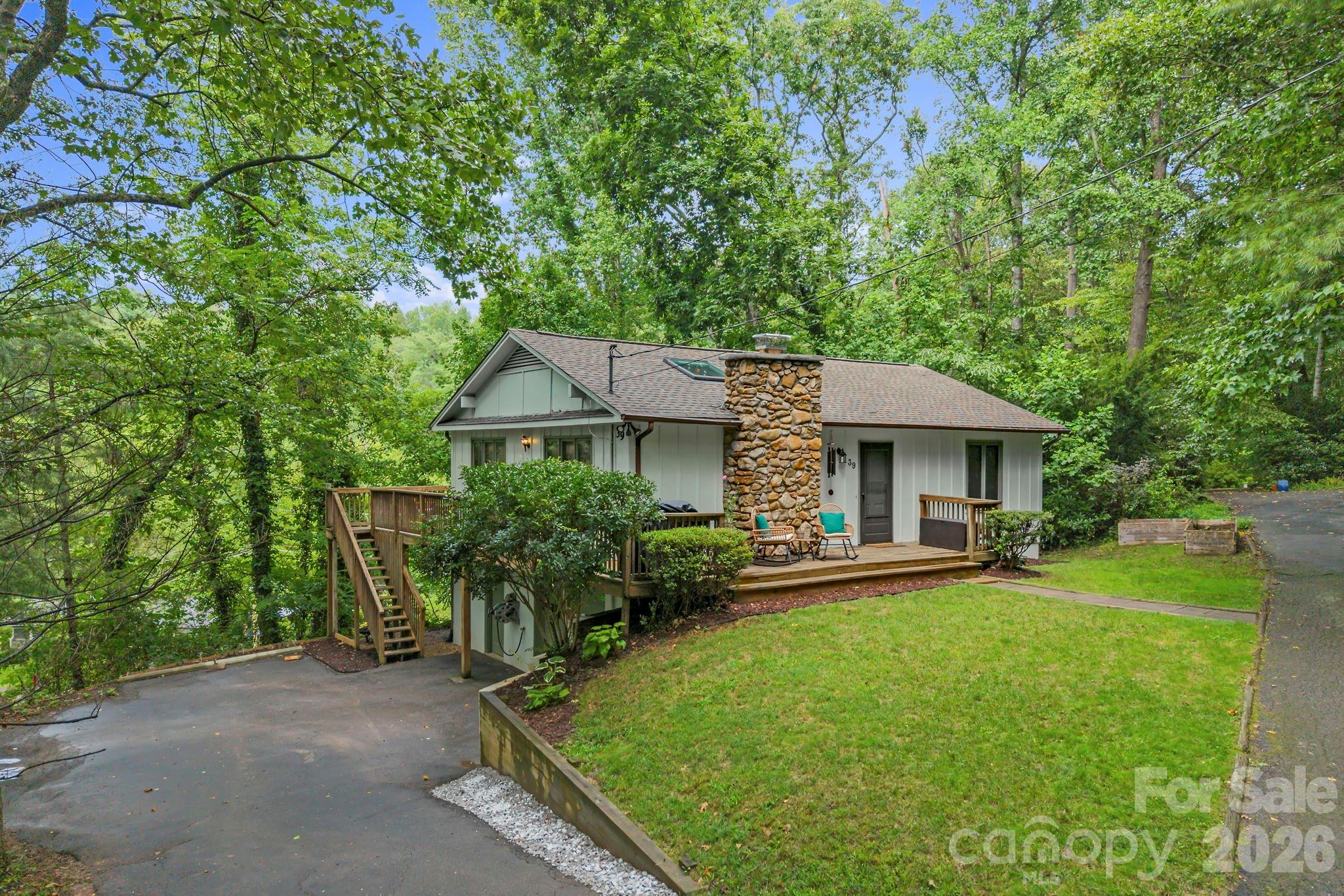 39 Spooks Branch Extension, Asheville, NC, 28804