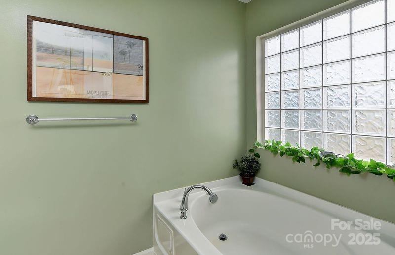 Fieldstone Farm - Residential