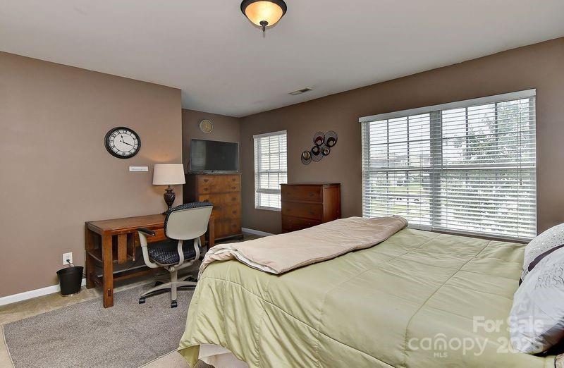 Fieldstone Farm - Residential