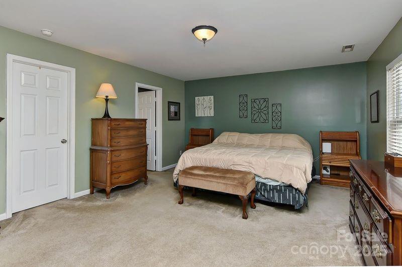 Fieldstone Farm - Residential