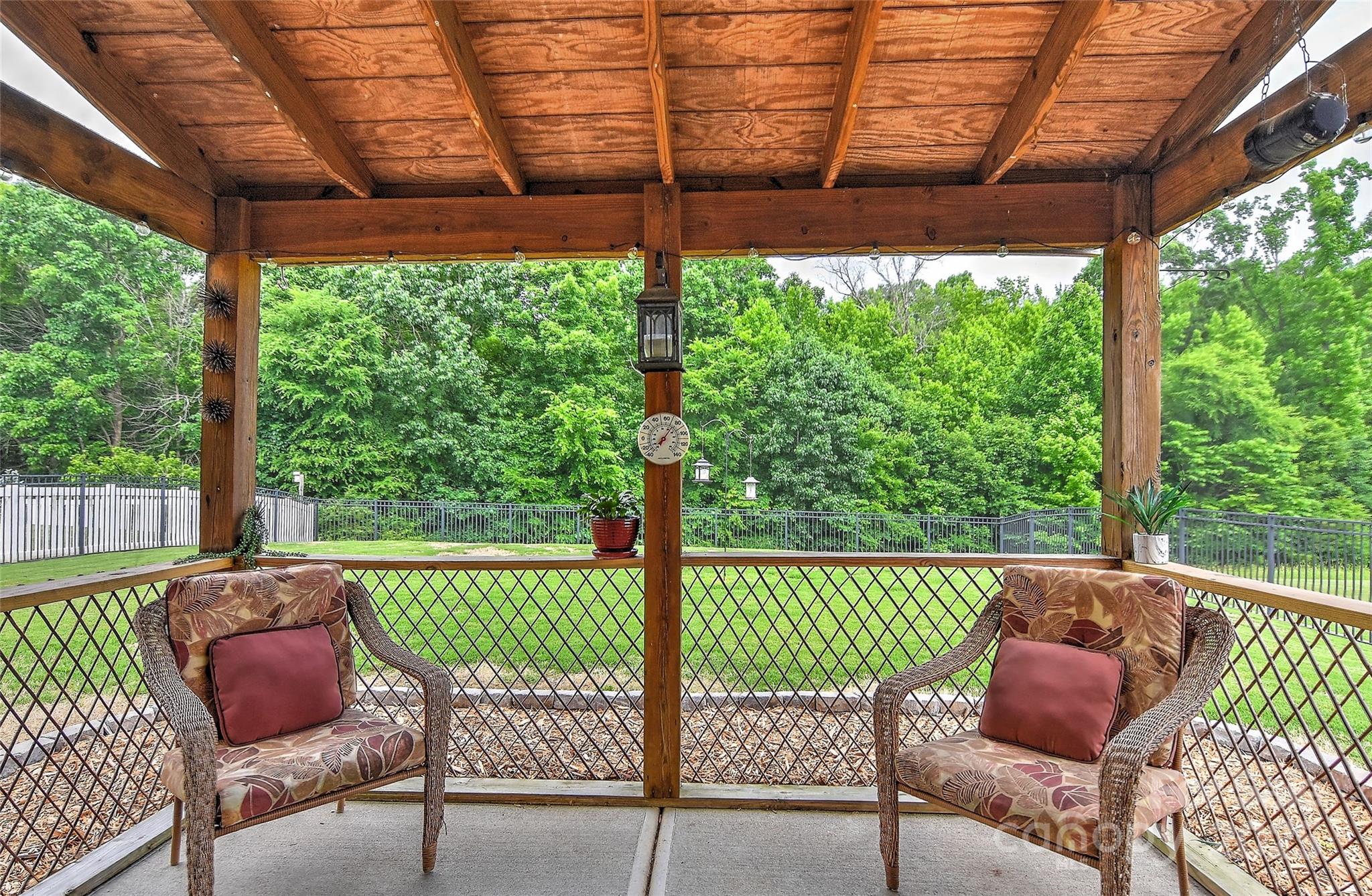 Fieldstone Farm - Residential