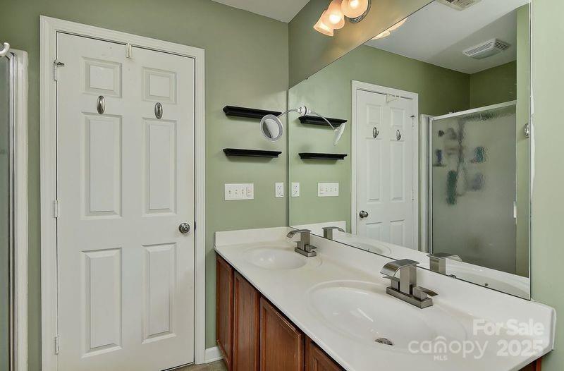 Fieldstone Farm - Residential