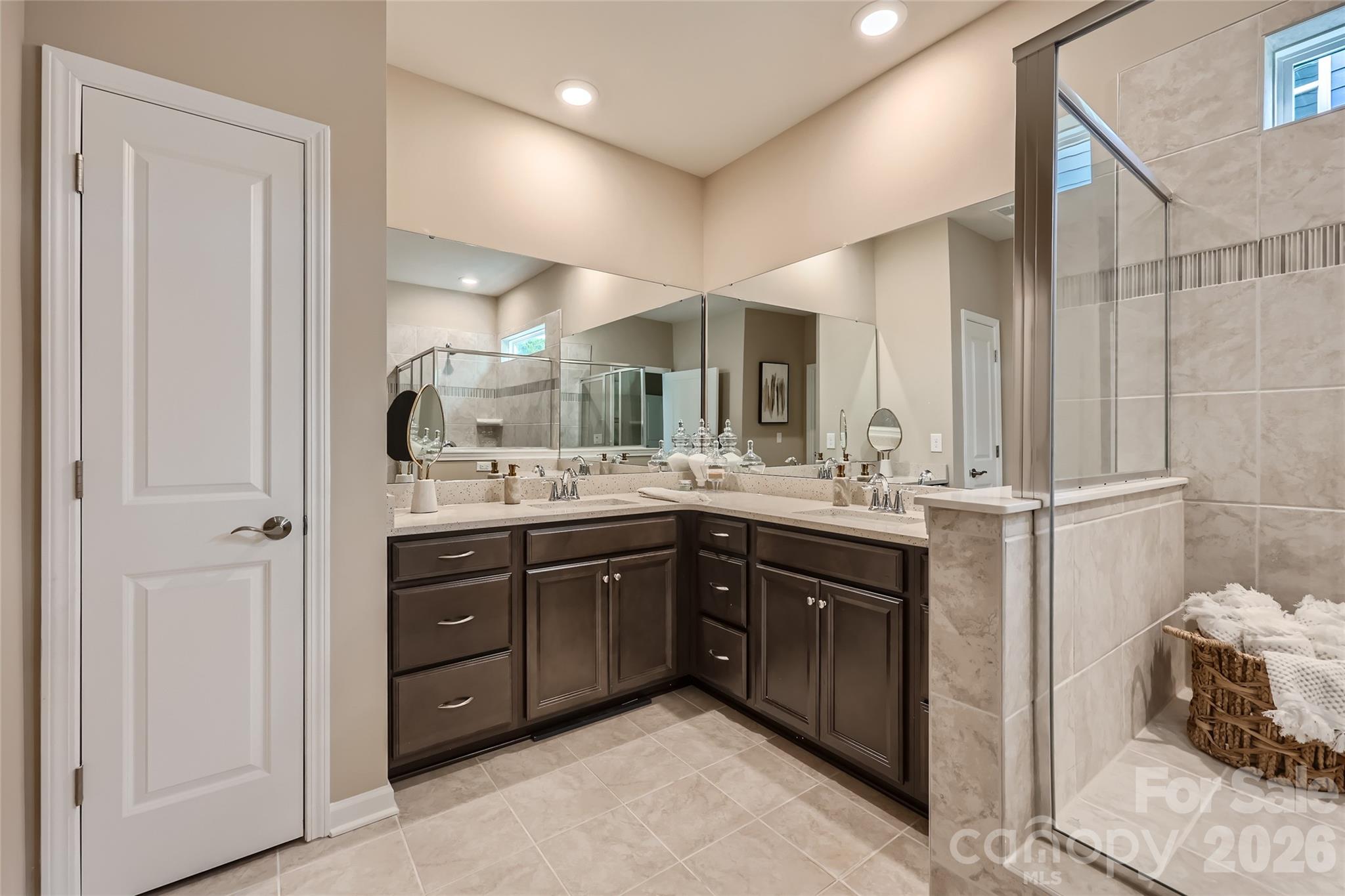 Elizabeth - Residential