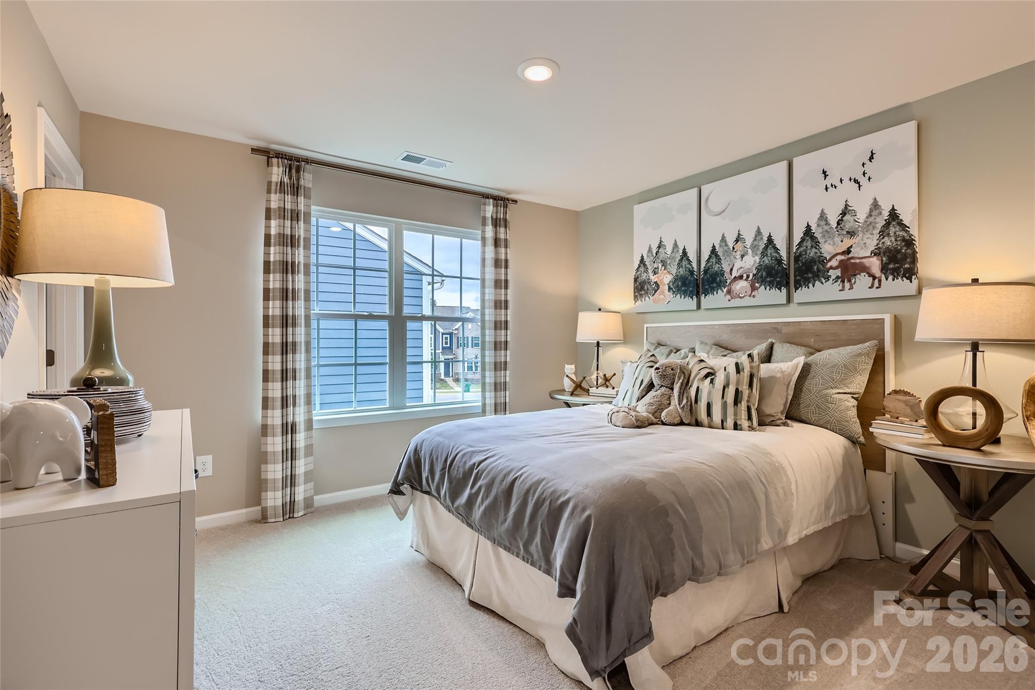 Elizabeth - Residential