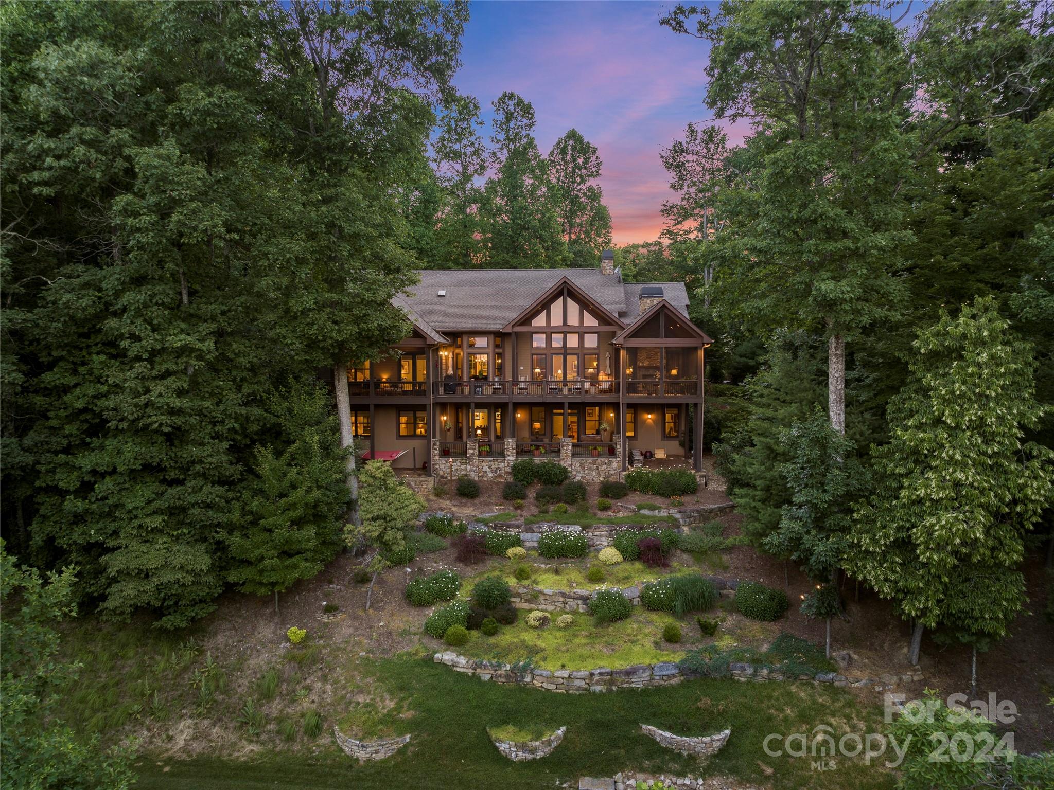 Champion Hills - Residential