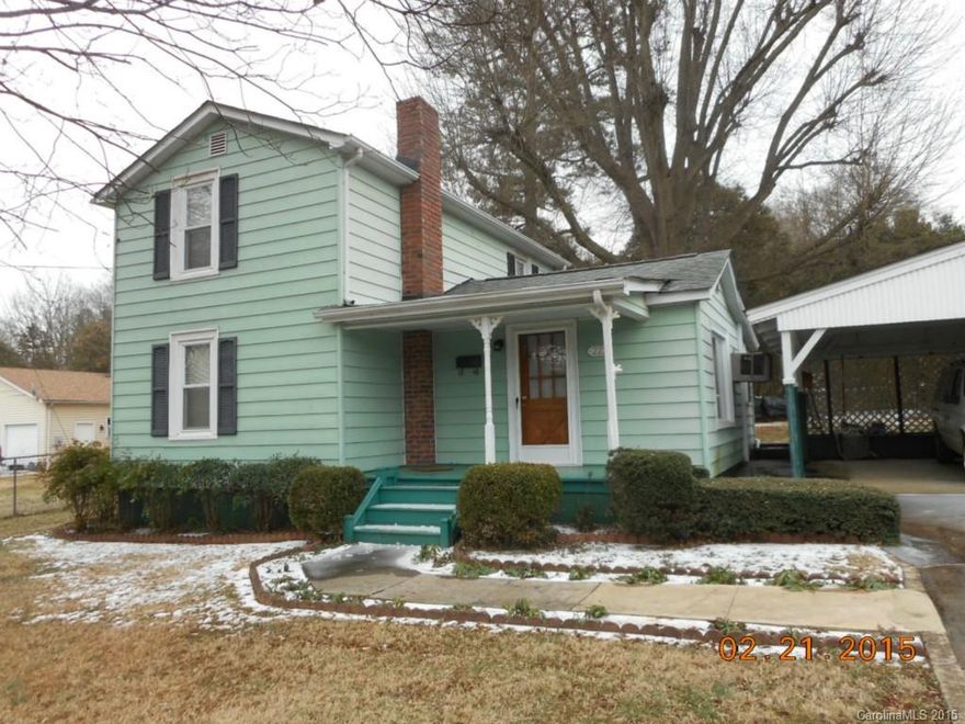 Old style, hand built character, this home has been well maintained and taken care of but could use some updates. To be sold "as is". But seller is offering a one year home warranty! With two bedrooms upstairs, one could be a loft/computer or study. Gardening shed on back porch and storage building and workshop all on large lot in older, established neighborhood. Good buy for this area and very conveniently located to interstate access.