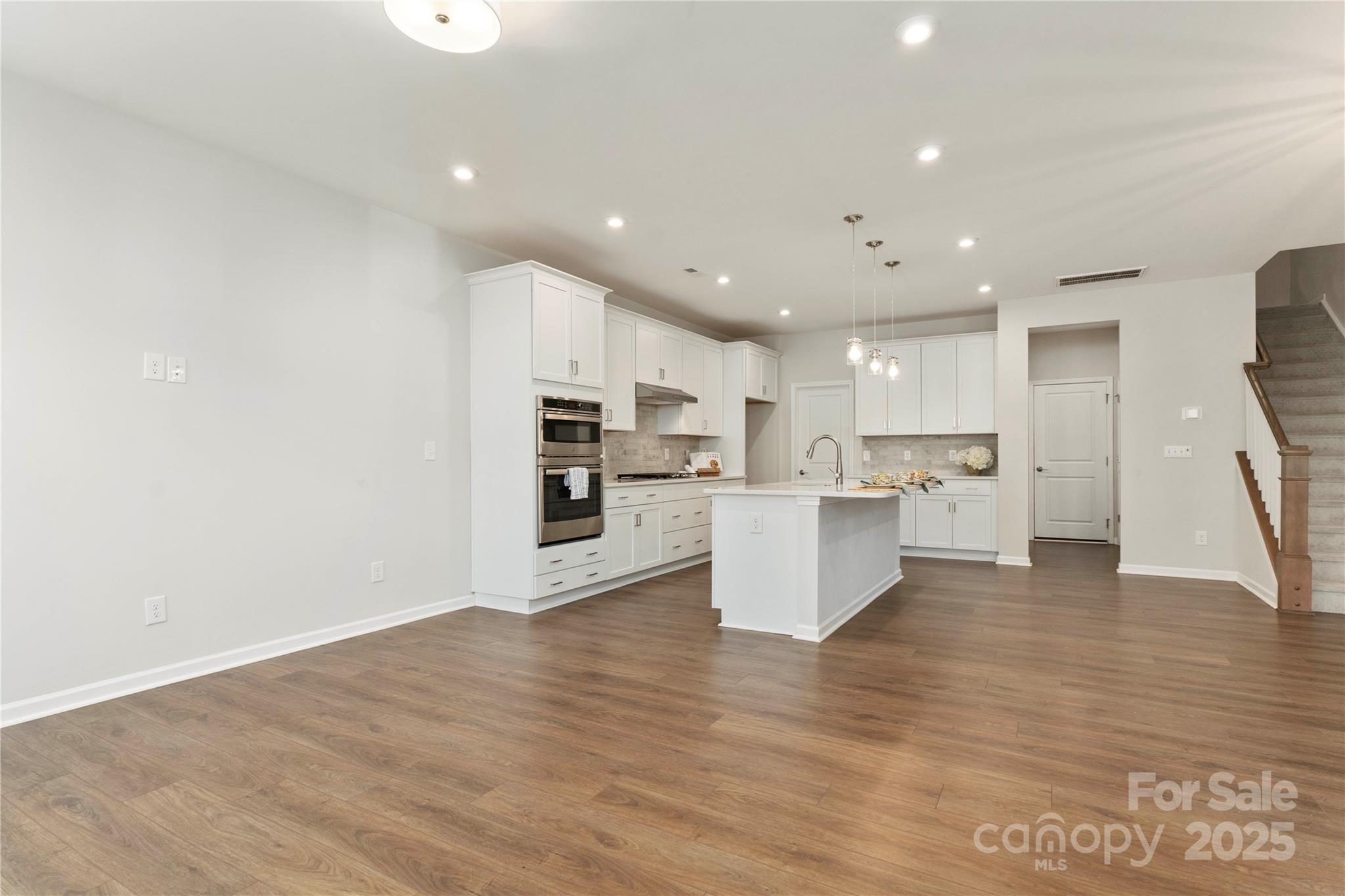 Forest Lake - Residential