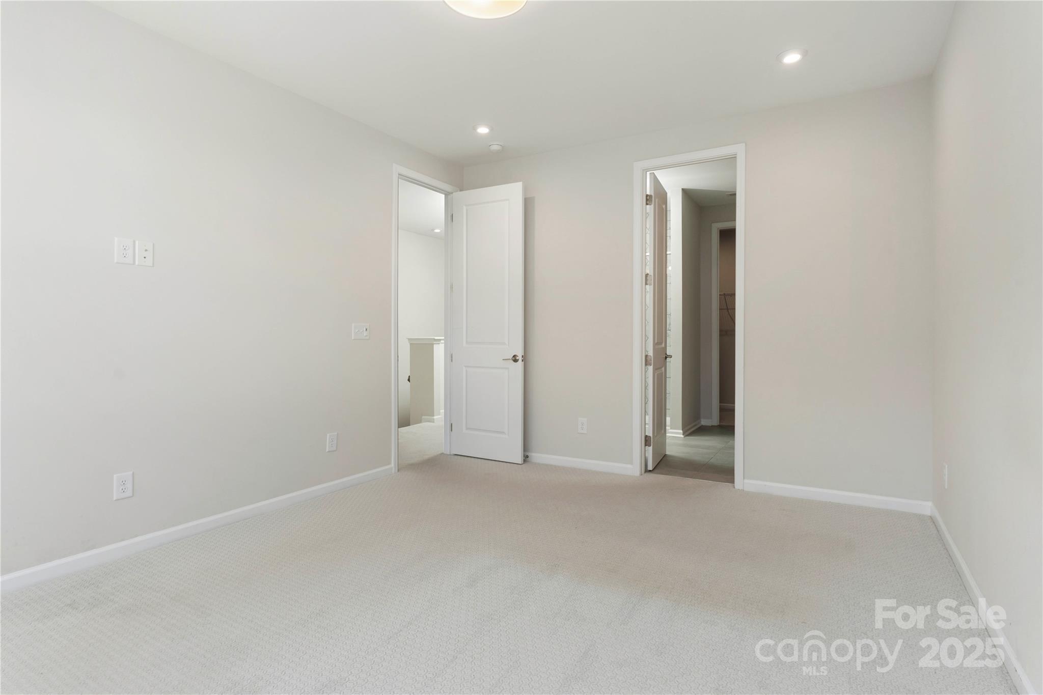 Forest Lake - Residential