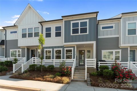 131 Berkeley Avenue D Mooresville NC 28117