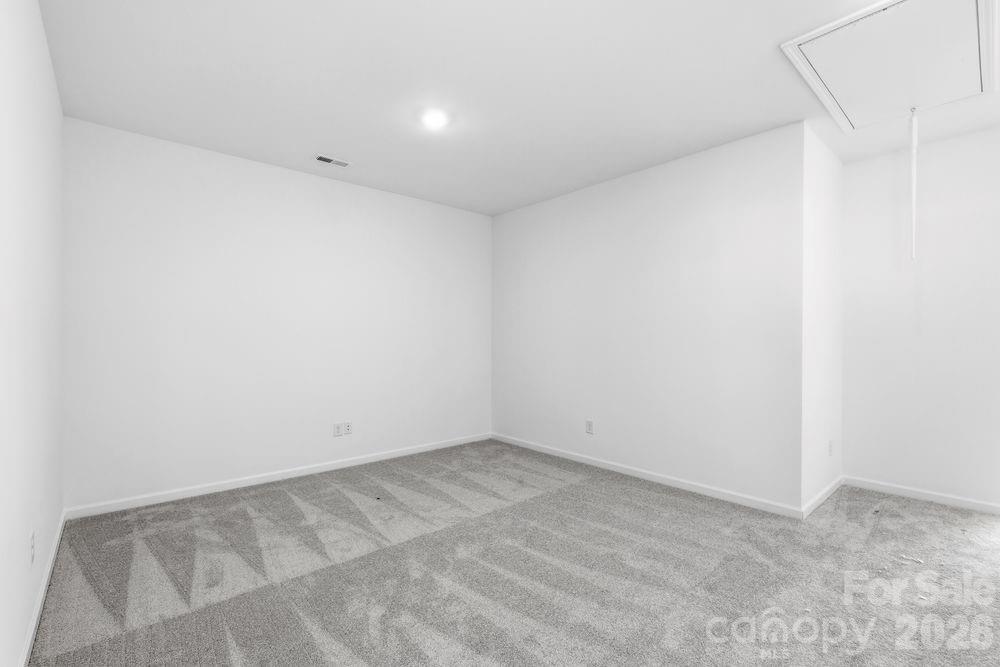 The Ridge at Sugar Creek - Residential