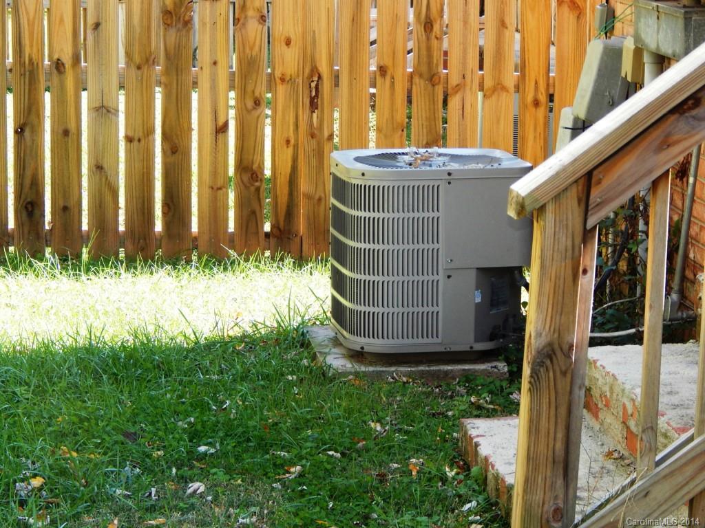 Lake Plaza - Residential Income