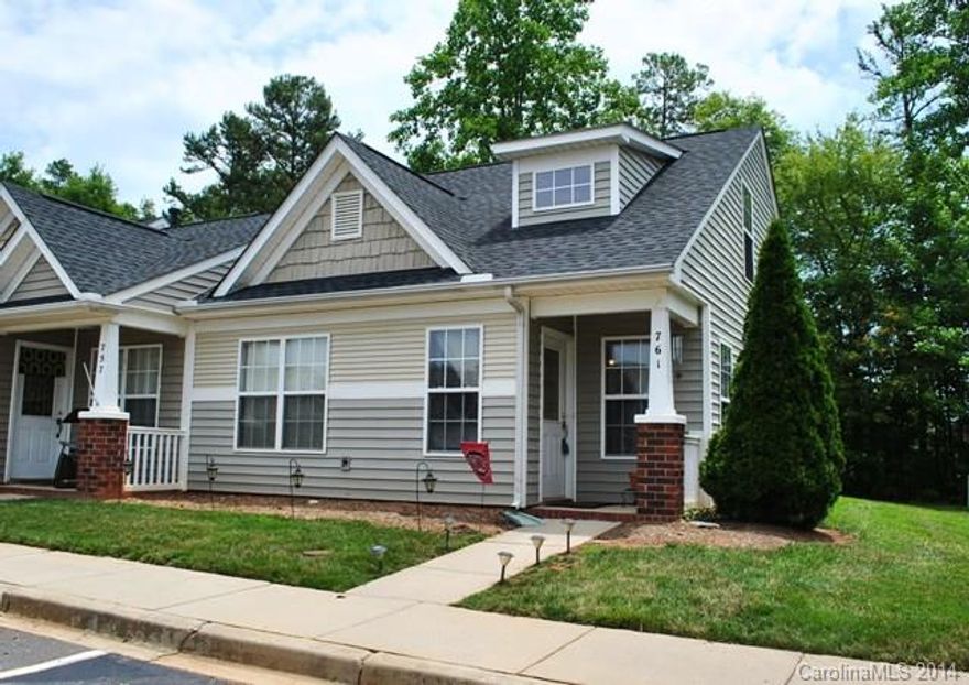 Gorgeous end unit townhome! Hardwood floors through downstairs, w/ceramic tile in the kitchen. Ceramic tile in bathrooms. Newer countertops, carpeting upstairs, new bathroom cabinets & fixtures; totally updated & ready for a new owner! County taxes!