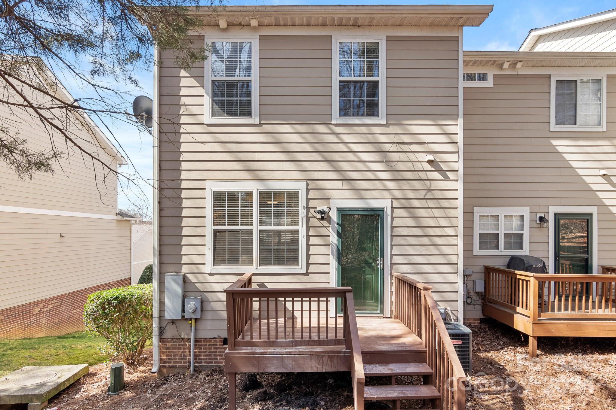 Sunridge Place - Residential