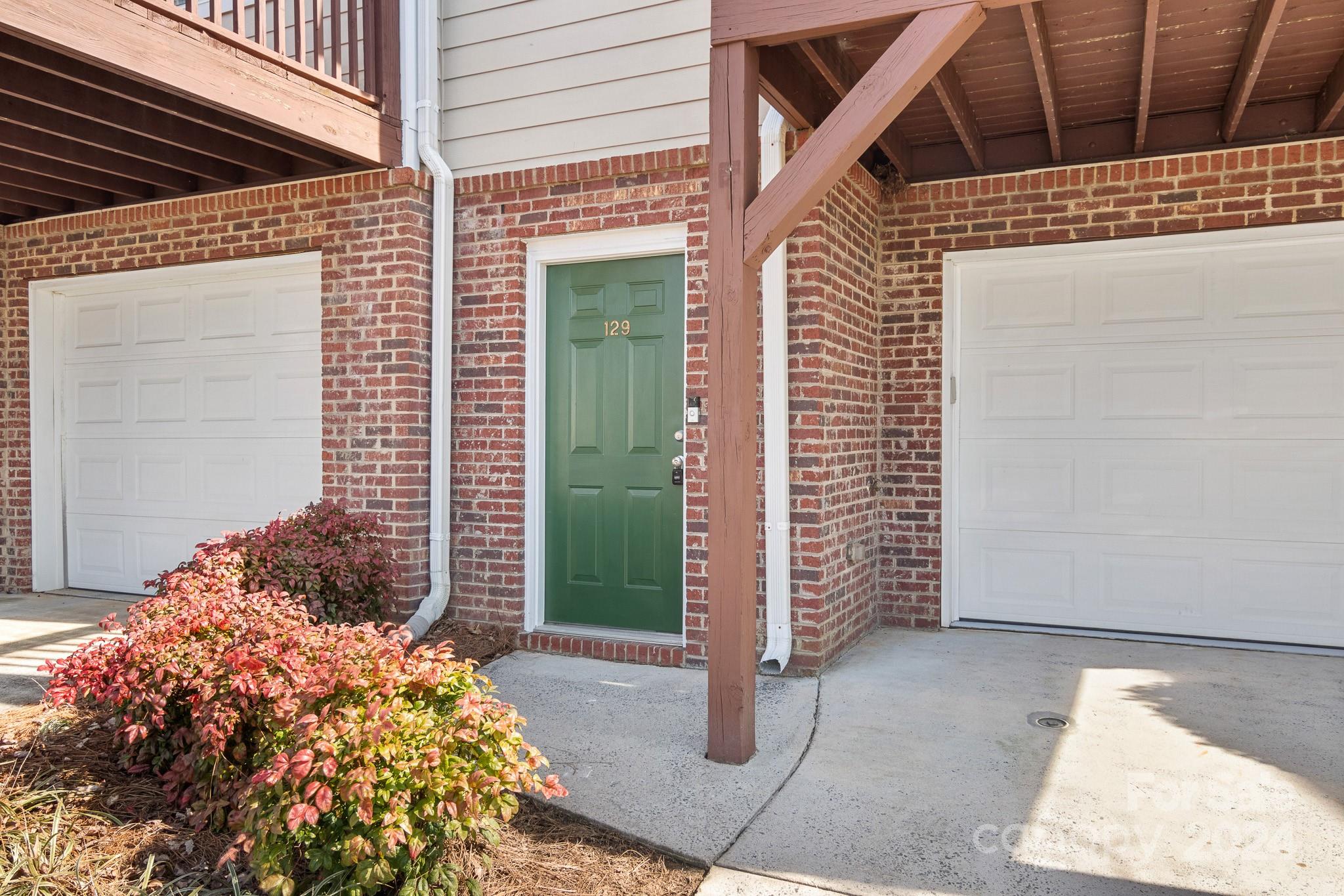 Sunridge Place - Residential