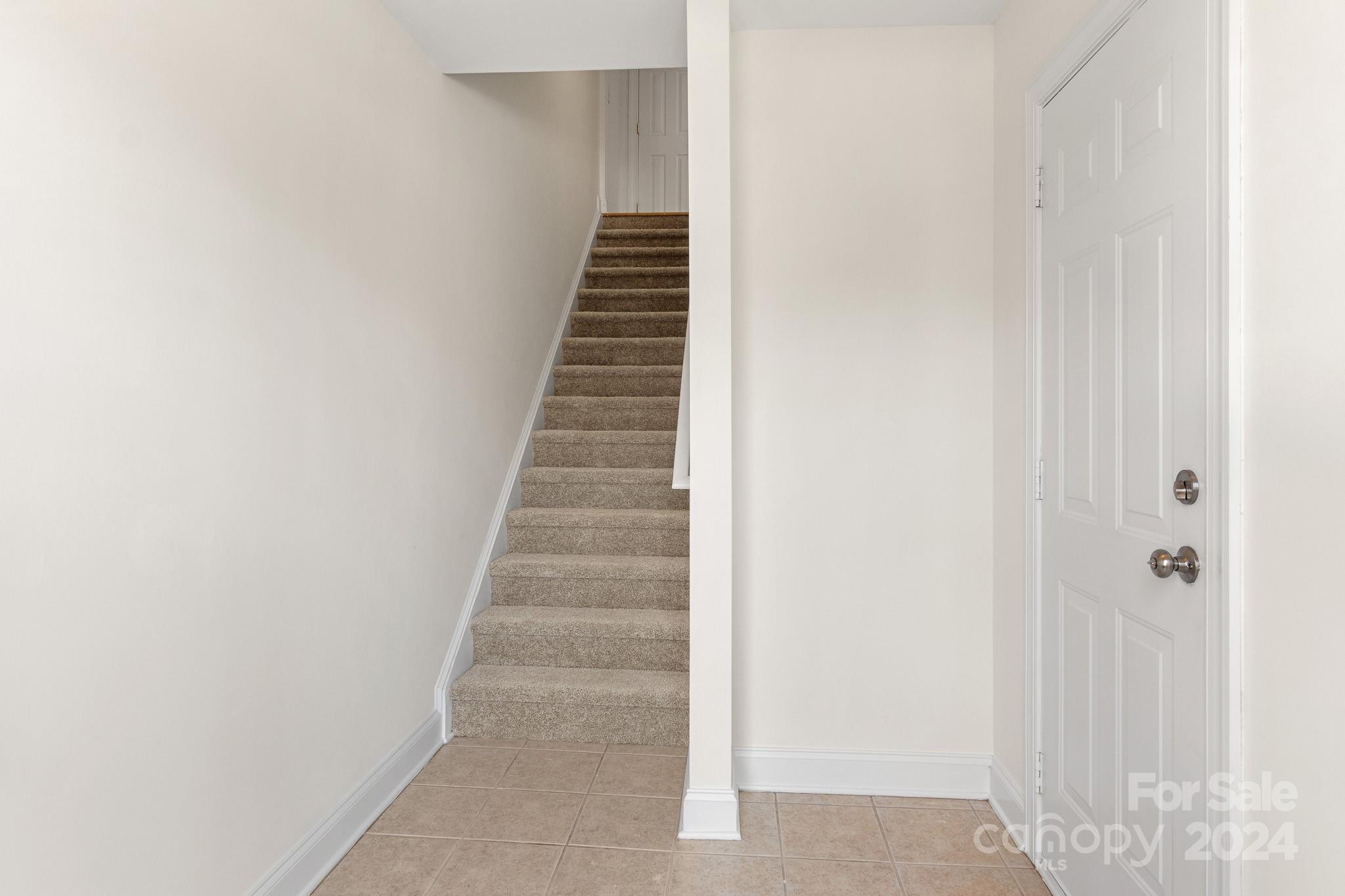 Sunridge Place - Residential