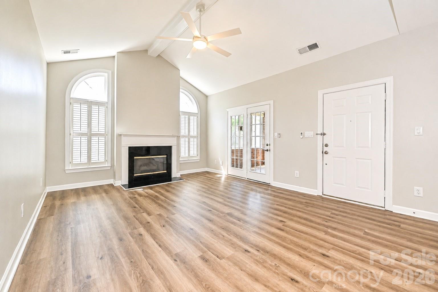 The Glen at Highland Creek - Residential